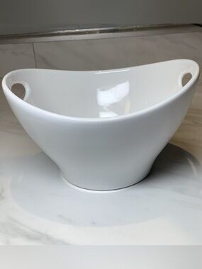 Matceramica Contemporary European Round Handled Coupe Bowl No Trim